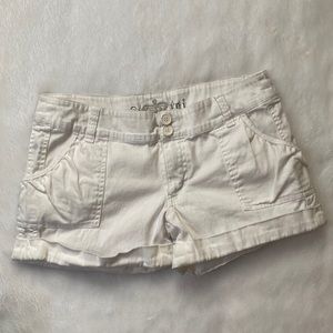 🌟2 FOR $10🌟 white shorts